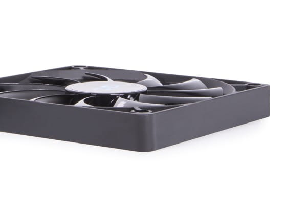 L12 Alphacool SL-15 PWM Fan 600-1800rpm ( 120x120x15mm ) EOL