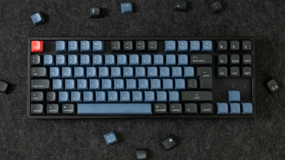 TAT Keychron K2 Pro - Gaming-Tastatur schwarz/blau, DE-Layout, Gateron G Pro Brown, Hot-Swap, PBT