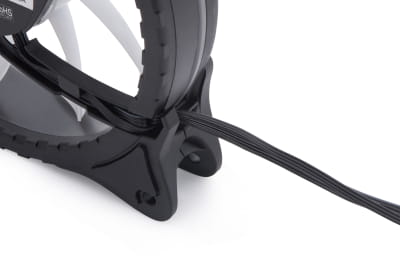 L12 Alphacool Rise Aurora 120 mm Lüfter (120x120x25mm)