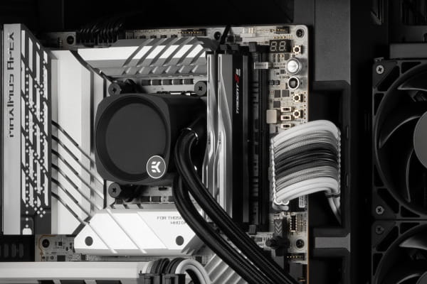 KOI EK Water Blocks EK-Nucleus AIO CR360 Dark