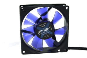 L80 Noiseblocker NB-BlackSilentFan X2 ( 80x80x25mm ) 12V DC